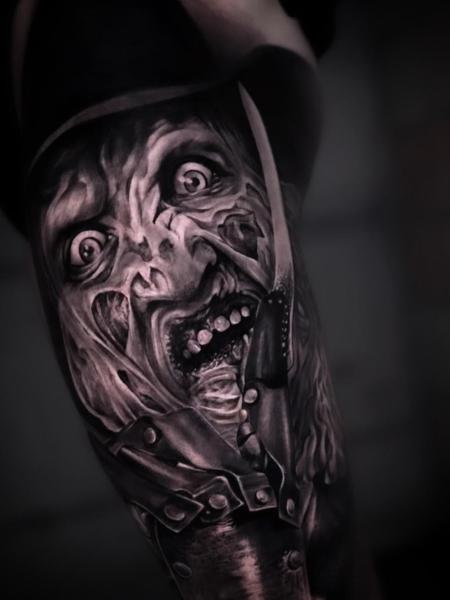 Tatuaggio realistico